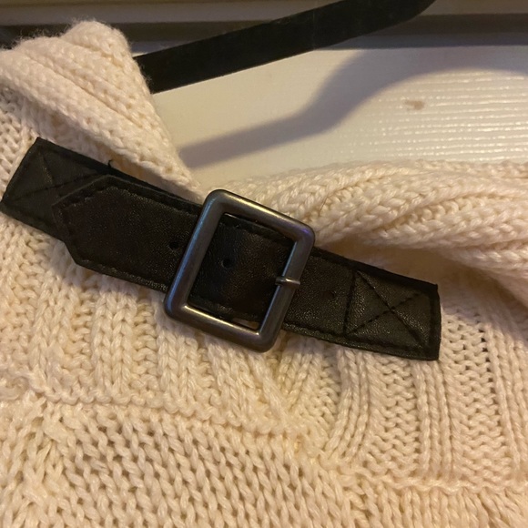 Never worn! Boatneck tunic sweater - Picture 3 of 4